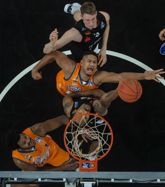 真相却并非 真相却并非