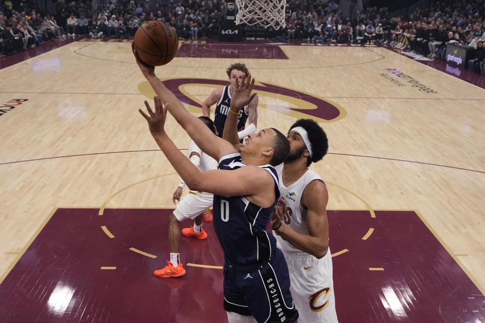 界对他的批 界对他的批