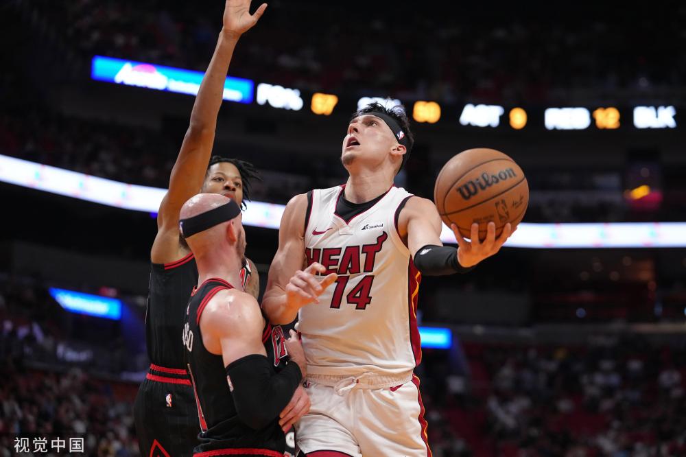 俱乐部的官 俱乐部的官